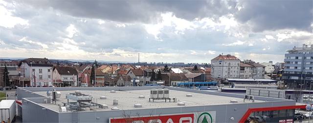 Svjetlosne kupole i trake - Zagreb