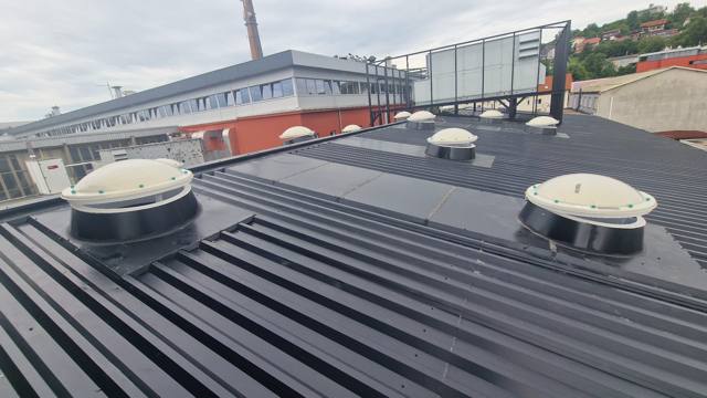Svjetlosne kupole i trake - Zabok